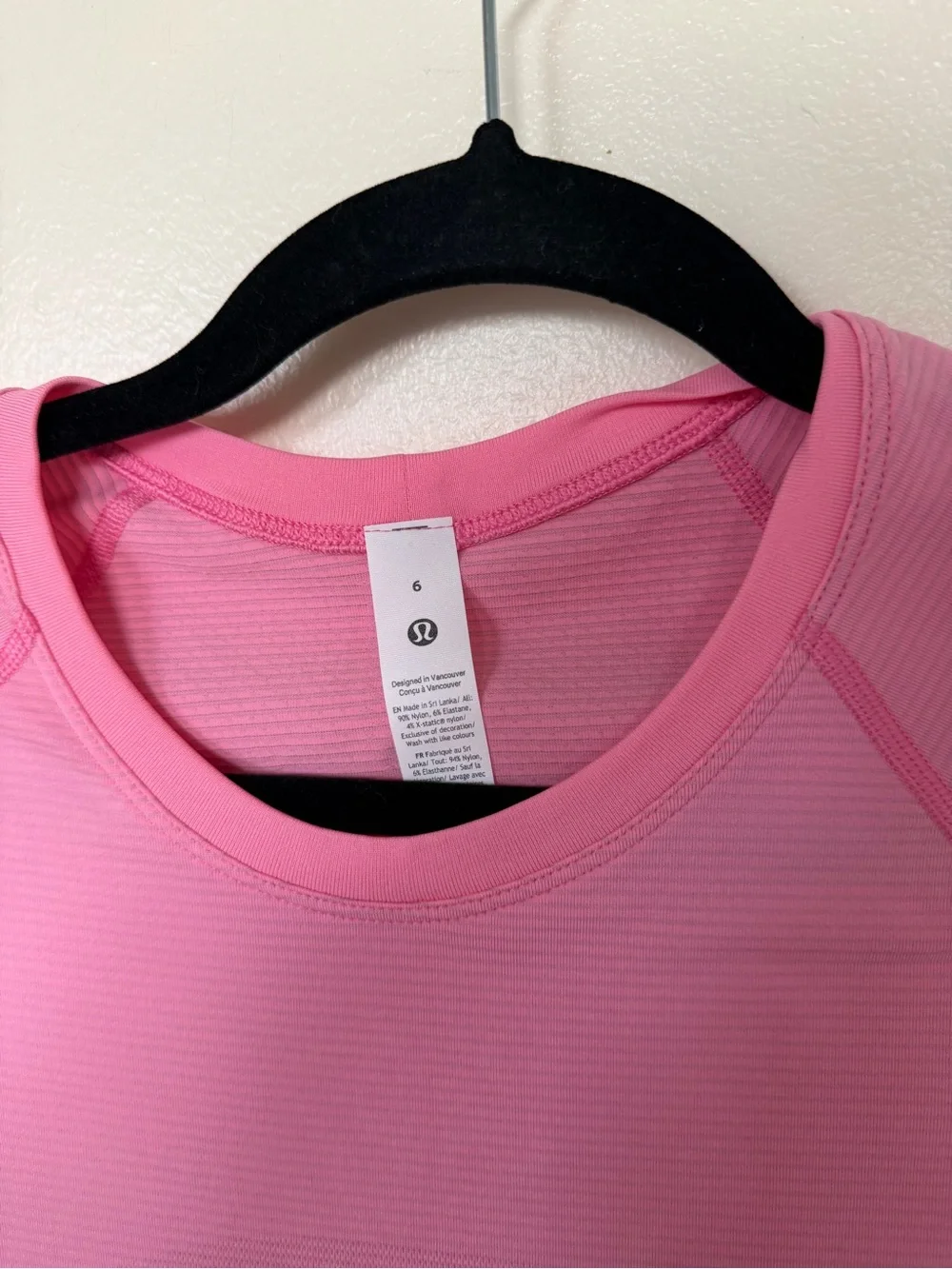 LULULEMON Swiftly Tech Short-Sleeve Shirt 2.0 in Ombré Dye Strawberry Multi
